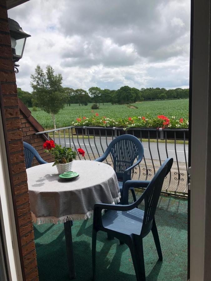 Birkengaststaette Hotel Wittmund Exterior photo
